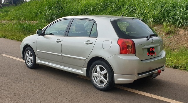 2007 Toyota Corolla 115 à vendre à Yaoundé  Cameroun