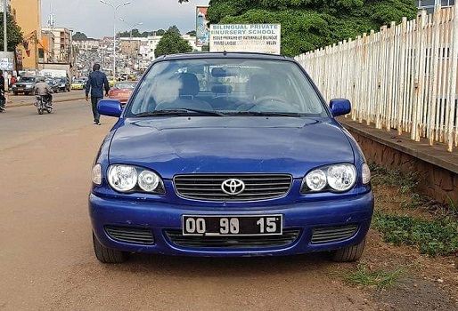 2003 Toyota Corolla 111  a Vendre  Climatisation ,Yaoundé ,Cameroun